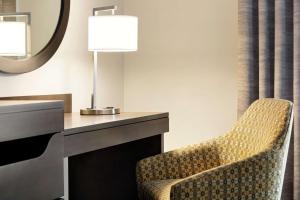 King Room with King Bed - Non-Smoking room in Hampton Inn & Suites Greenville-Downtown-Riverplace