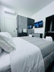 Seven Nights Bologna