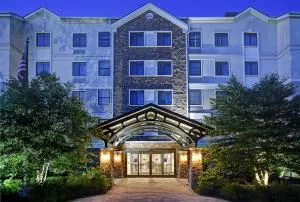 Homewood Suites by Hilton Eatontown - West Long Branch
