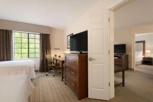 Two-Bedroom Suite - Non-Smoking room in Homewood Suites Jacksonville Deerwood Park