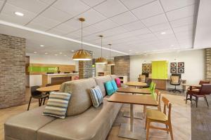 Home2 Suites By Hilton Fernandina Beach on Amelia Island, FL