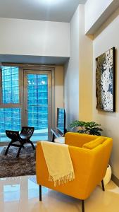 Uptown Parksuites Tower Two - BGC Taguig, Manila