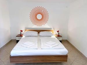 Apartments with parking space Polje, Krk - 18669