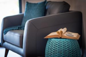 Nautilus on Nara - Spacious Airlie Beach Holiday Home with Ocean Views