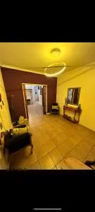 Espectacular casa c/piscina en Monte Grande - 弗洛伦西奥巴雷拉