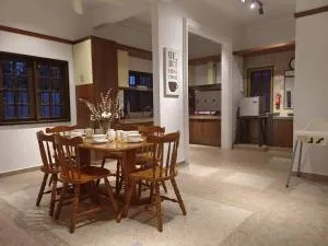 Bearhill Hideaway 16Pax 6BR Bathtub Spacious Loft - Kampong Sungai Putat