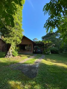 Casa Chalet Encuentros 1998 UBICADA A 1 CUADRA DEL MAR