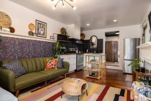 The Salish Suite - ماونت فيرنون