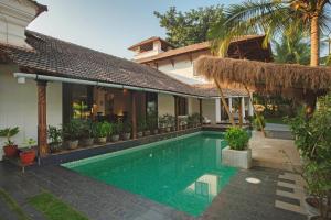 obrázek - Salt by Hireavilla - 4BR with Private HEATED Pool in Siolim, North Goa