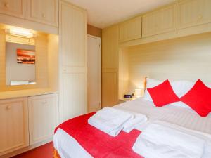 2 bed property in Brixham 88279