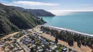 obrázek - Marine Sounds - Rarangi Holiday Home