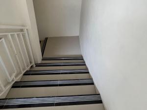 Urbanview Indria Inn Solo by RedDoorz