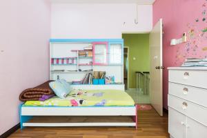 Cosy HomeStay at Penang Island -Beach and Village