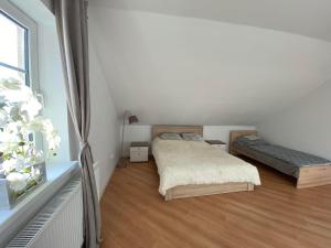 DREW BUD Spółka z o.o. Artur i Monika Oleksiuk