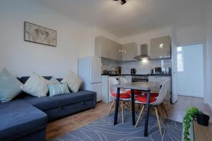 2 Bedroom Apartment By Arhouse Apartments Short Lets & Serviced Accommodation Highbury With Free WiFi