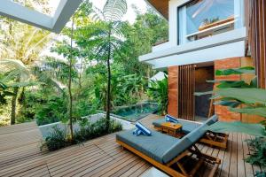 River Edge - Serene Villa in Pantai Nyanyi 7 mins to Beach