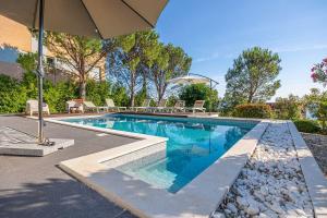 Villa mit Privatpool, Whirlpool, 350 Meter zum Strand