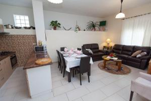 Sportliche Privatvilla mit Rad, Wanderwegen, Paragliding