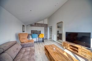 Rooftop pieds dans l’eau, terrasse, parking sécu