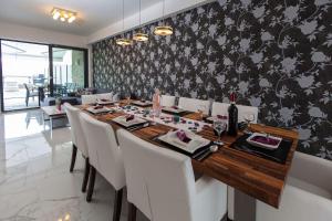 Exklusive Privatvilla in wunderbarer Natur