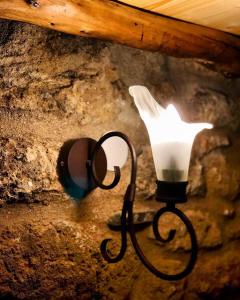 M&M STONE-Village House-Family-Vintage