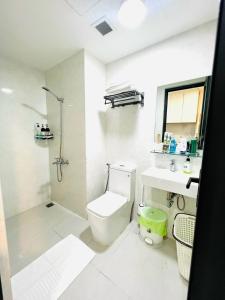 PREMIER Aparts - SOHO Residence, City Central, 10mins to BenThanh Market, BuiVien Street