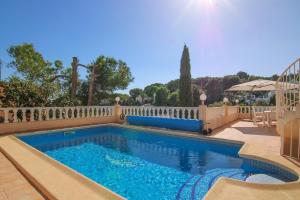 Villa con piscina privada - Alexia