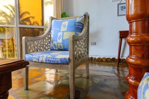 Lafayette One Bedroom Apartment, with Beach Access, Malindi