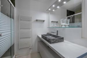 200m du Port du Pouliguen - 700m plage du Nau