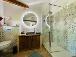 Maisons de vacances Maison Ostrea terrasse sur l'eau : photos des chambres