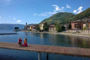 Bella vista lago e parcheggio privato - Acquaseria centro