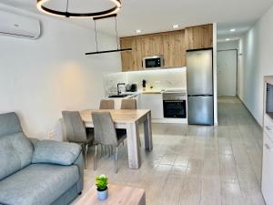 Perseo by Albir Proper Properties