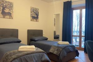 Fronte lago nel centro storico “La Casa del Lago”