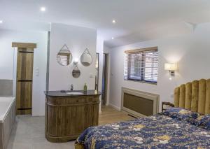 Lodge de Loire - rive gauche - proche Chambord
