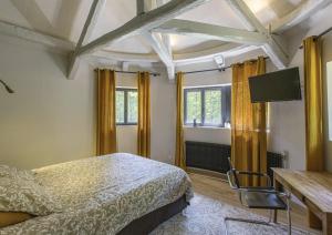 Lodge de Loire - rive gauche - proche Chambord
