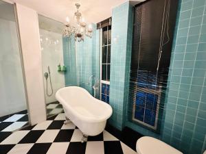 Havona Boutique Hotel - Mount Austin - Self Check-in