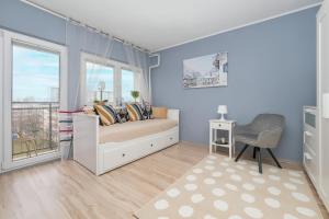 Blue Studio z balkonem by Noclegi Renters