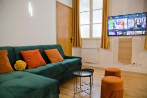 Gabrielle - Authentic Loft Saint-Germain Luxembourg Courtyard