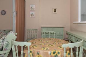 Amador, 3º-J