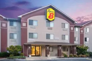 Super 8 by Wyndham Lynchburg VA - Amherst