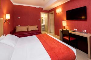 Family Room room in Best Western Porto Antico