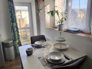 Appartement T2 "JUNGLE" Centre Ville de VITRÉ au calme coté cour