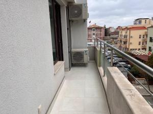 Botabara 312 Beach Front Apartment