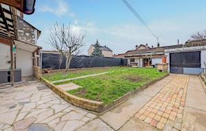 Maisons de vacances Pet Friendly Home In Juvisy-sur-orge With Wi-fi : photos des chambres