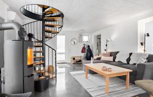 Gorgeous Home In Assens With Kitchen