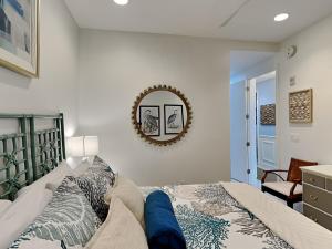 Diamond Beach 203 - Coastal Chic