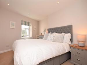 2 Bed in Appledore DECKH