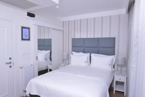 Ten Rooms Istanbul Hotel