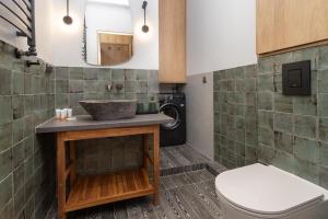 Loft Apartment Gdansk Near The Old Town Parking & Balcony by Noclegi Renters