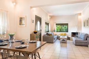 Aoria Villa By Hope Estate